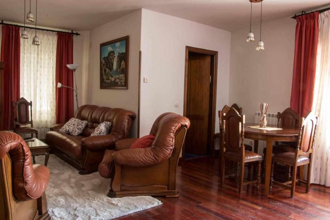 Casa Rural Paco Munogalindo ภายนอก รูปภาพ
